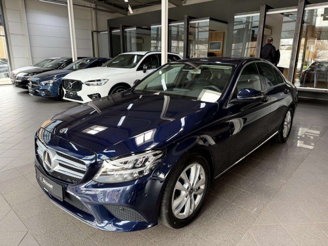 Mercedes-Benz C 300