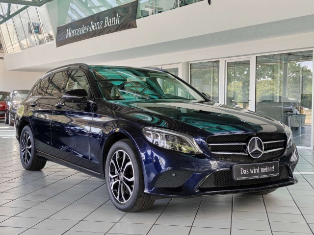 Mercedes-Benz C 400