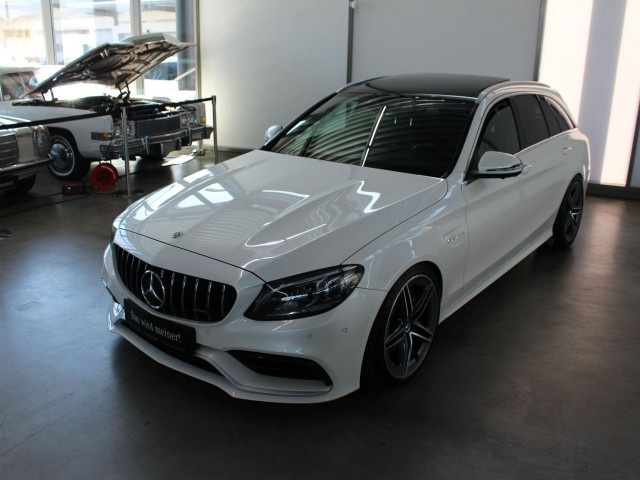 Mercedes-Benz C 63 AMG