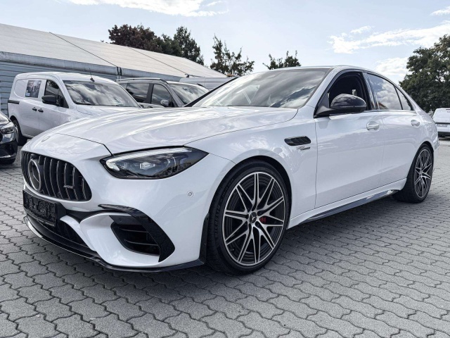 Mercedes-Benz C 63 AMG