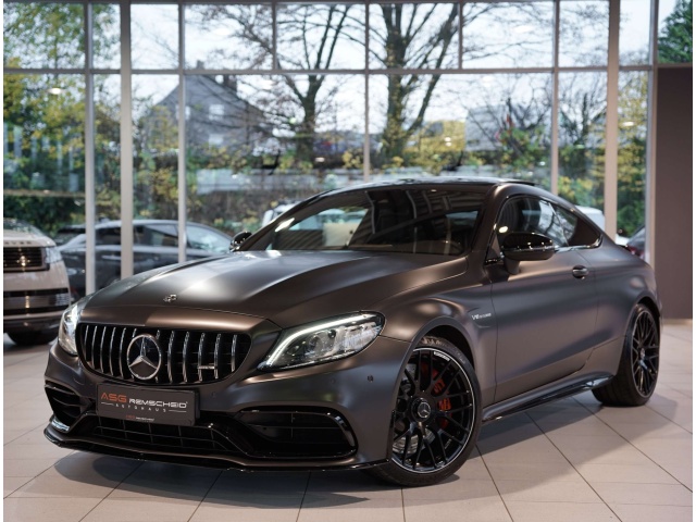 Mercedes-Benz C 63 AMG