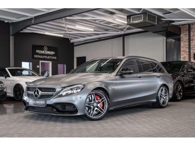 Mercedes-Benz C 63 AMG