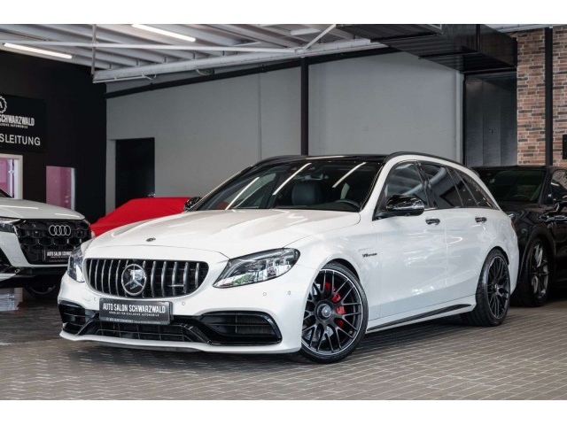 Mercedes-Benz C 63 AMG