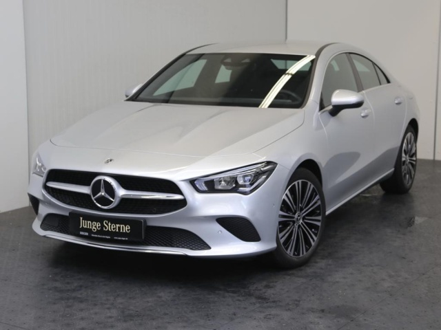 Mercedes-Benz CLA 180