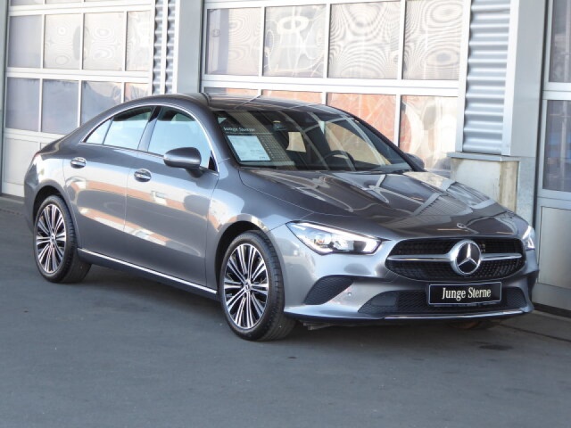 Mercedes-Benz CLA 180