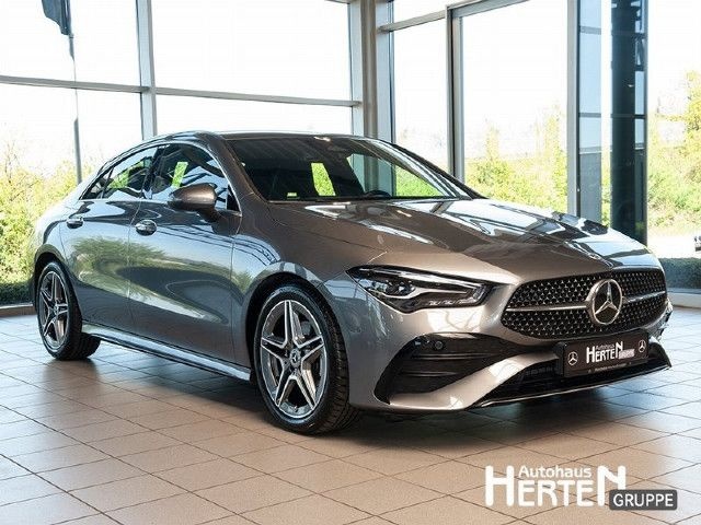 Mercedes-Benz CLA 180