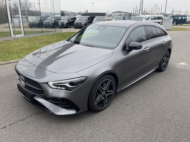 Mercedes-Benz CLA 200
