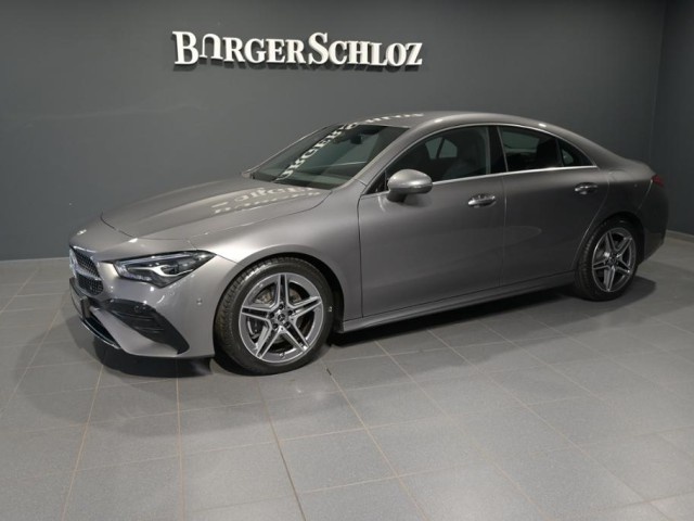 Mercedes-Benz CLA 200