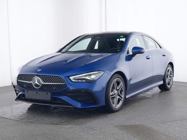Mercedes-Benz CLA 220