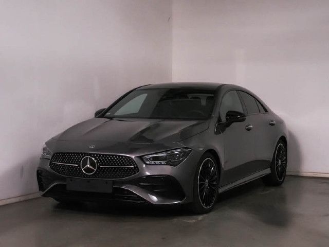 Mercedes-Benz CLA 220
