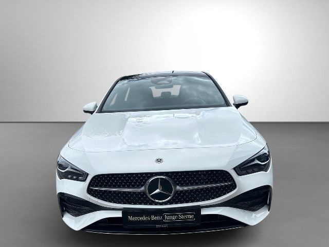 Mercedes-Benz CLA 220
