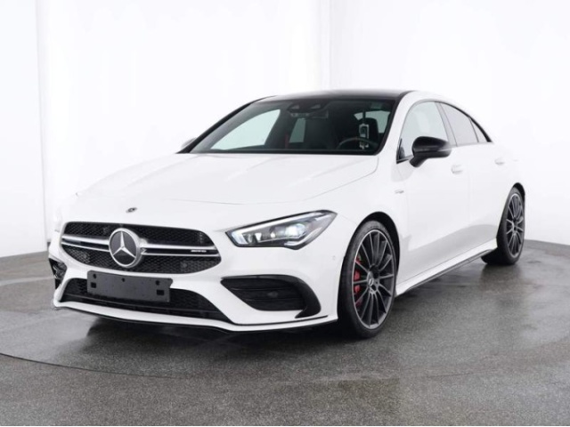 Mercedes-Benz CLA 35 AMG