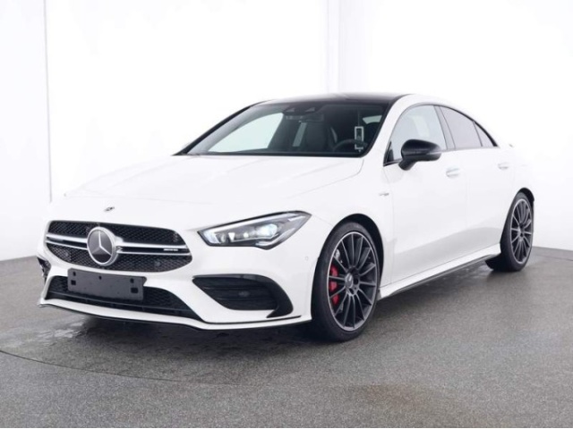 Mercedes-Benz CLA 35 AMG