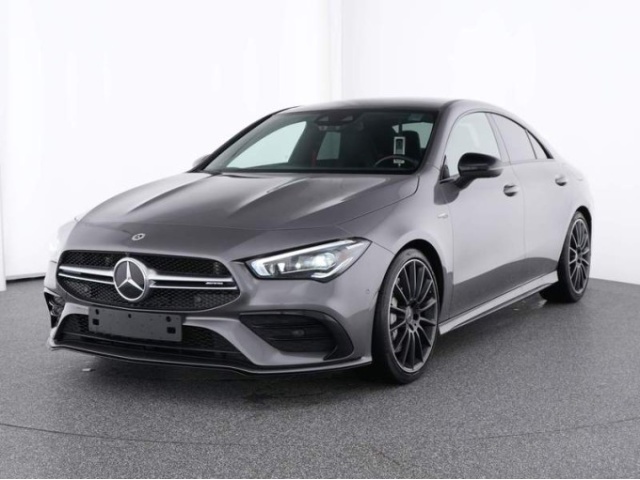 Mercedes-Benz CLA 35 AMG