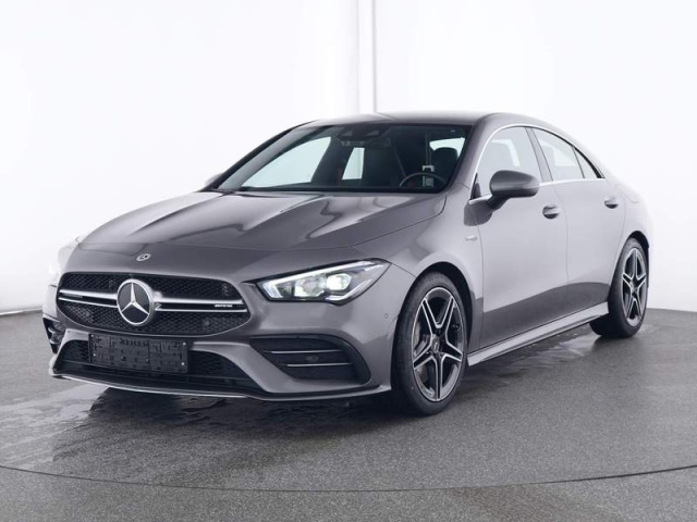 Mercedes-Benz CLA 35 AMG