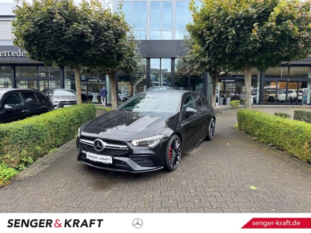 Mercedes-Benz CLA 35 AMG