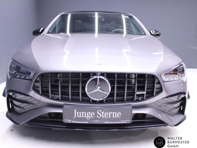 Mercedes-Benz CLA 35 AMG