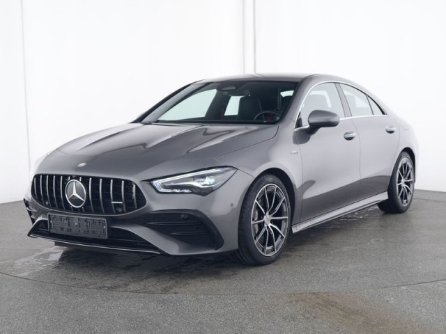 Mercedes-Benz CLA 35 AMG