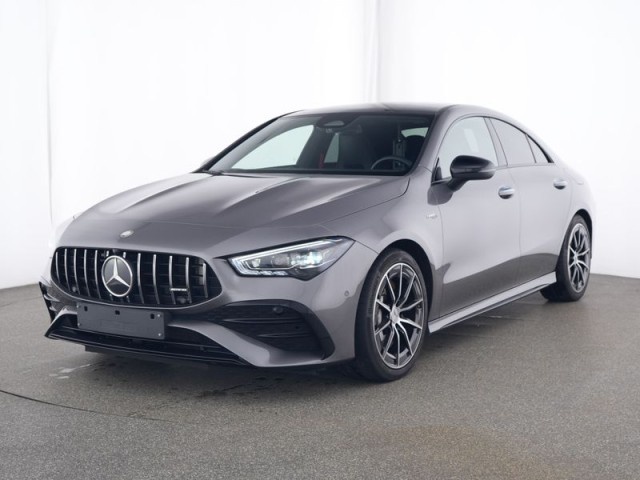 Mercedes-Benz CLA 35 AMG
