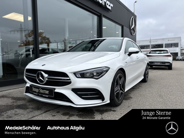 Mercedes-Benz CLA 35 AMG