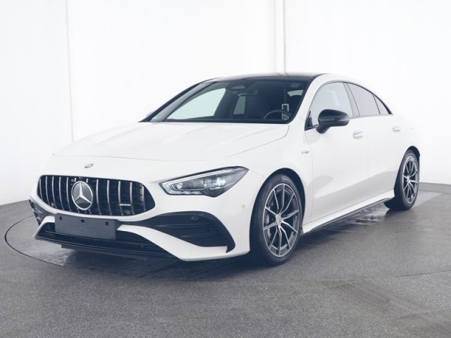 Mercedes-Benz CLA 35 AMG