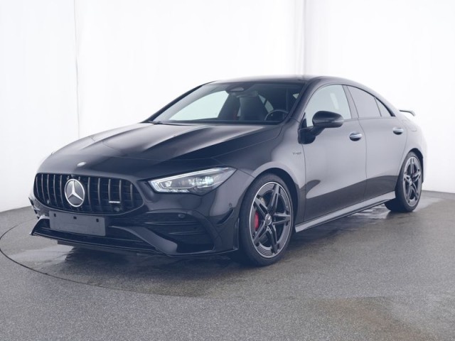 Mercedes-Benz CLA 35 AMG