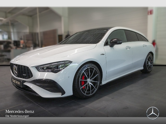 Mercedes-Benz CLA 35 AMG