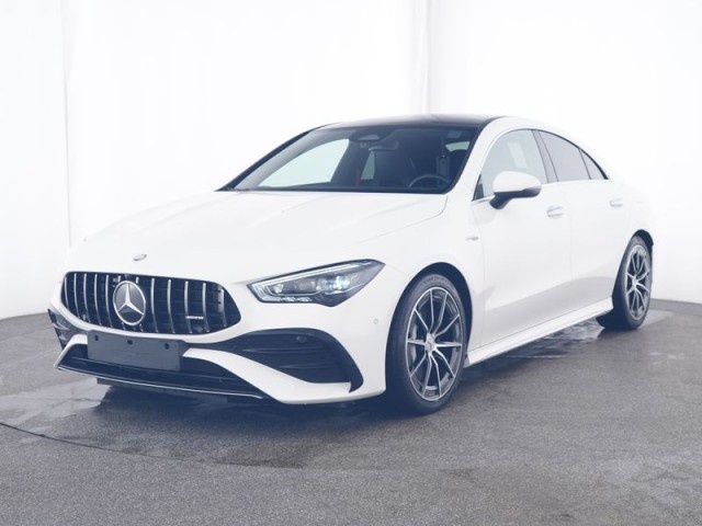 Mercedes-Benz CLA 35 AMG