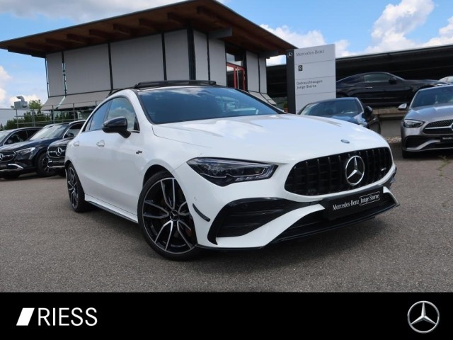 Mercedes-Benz CLA 35 AMG