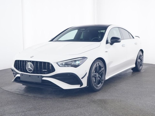 Mercedes-Benz CLA 35 AMG