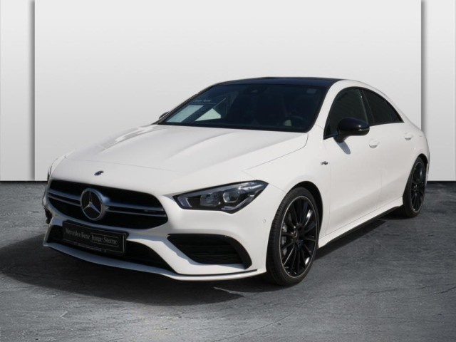 Mercedes-Benz CLA 35 AMG