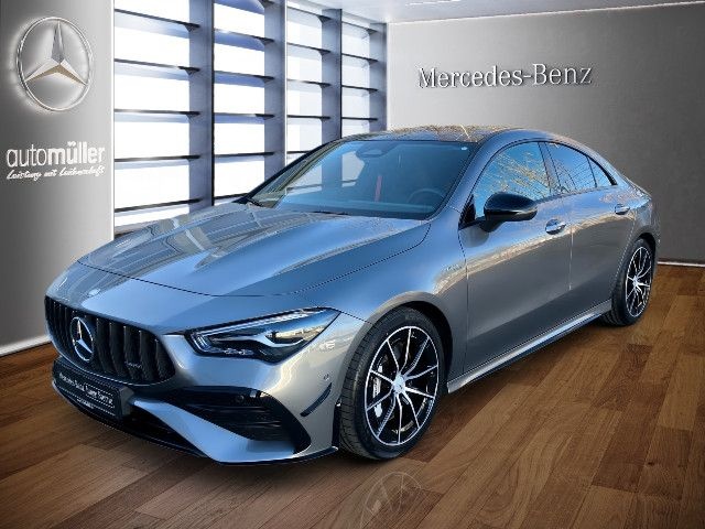Mercedes-Benz CLA 35