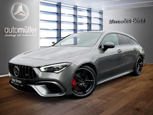 Mercedes-Benz CLA 45 AMG