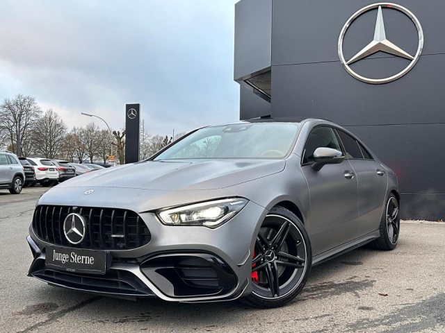 Mercedes-Benz CLA 45 AMG