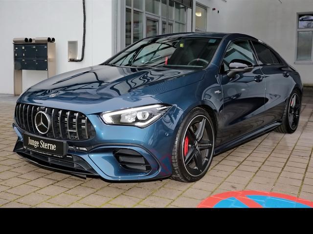 Mercedes-Benz CLA 45 AMG