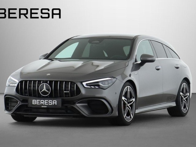 Mercedes-Benz CLA 45 AMG