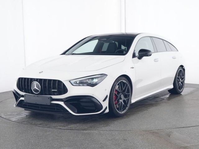 Mercedes-Benz CLA 45 AMG