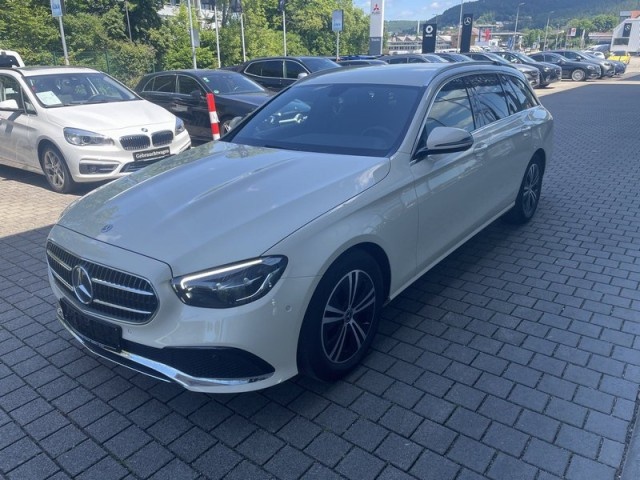 Mercedes-Benz E 200