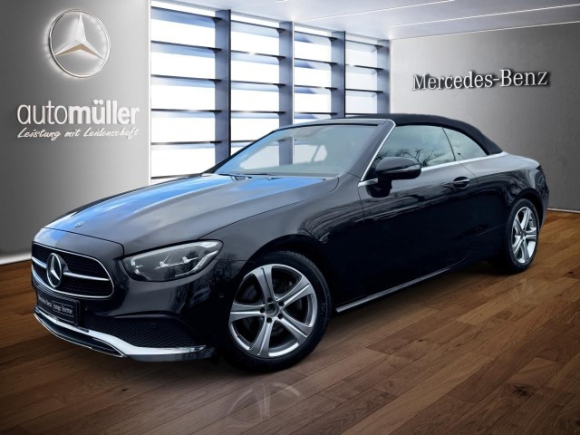 Mercedes-Benz E 200 let