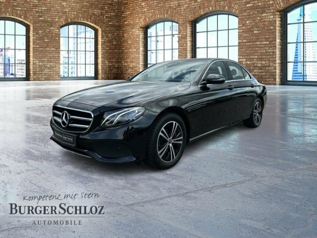Mercedes-Benz E 200