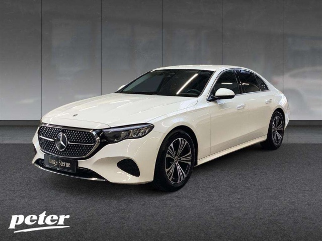 Mercedes-Benz E 200