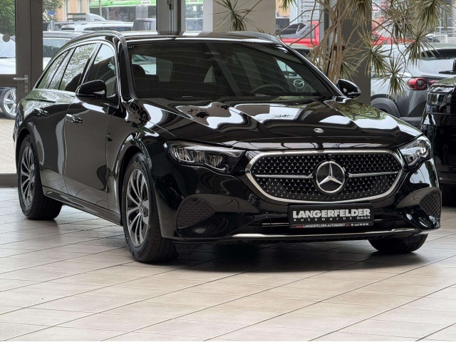 Mercedes-Benz E 200