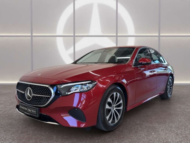 Mercedes-Benz E 200