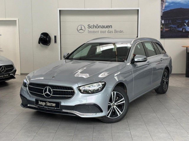Mercedes-Benz E 220