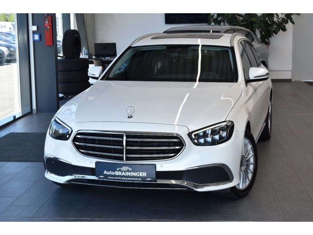 Mercedes-Benz E 220