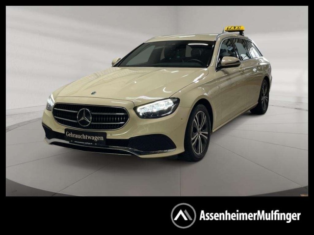 Mercedes-Benz E 220