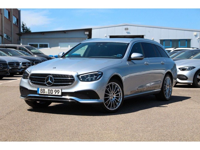 Mercedes-Benz E 220