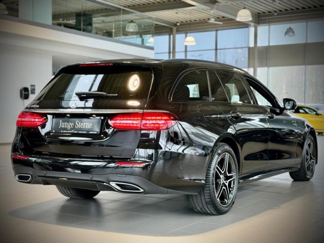 Mercedes-Benz E 300