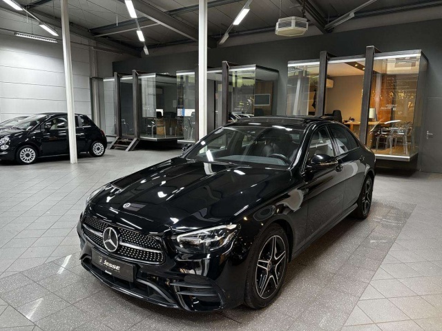 Mercedes-Benz E 300