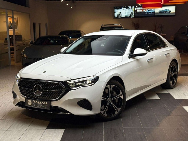 Mercedes-Benz E 300